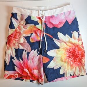 6 Shore Road Men's Swim Trunks Navy Yard Floral Size Small NWT!